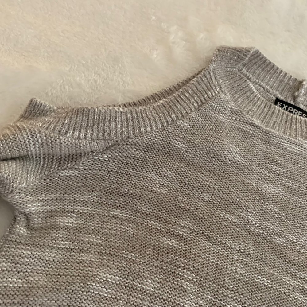 Express Gray Marled Cold Shoulder Double Bell Cuf… - image 4